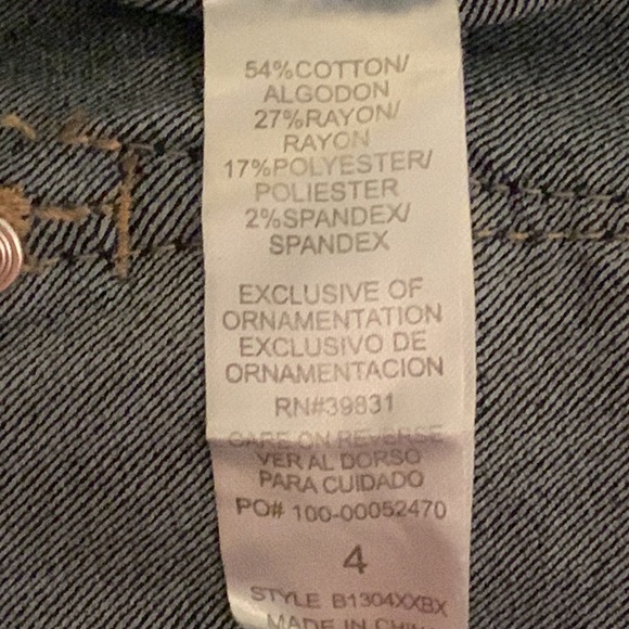 Democracy Jeans - Picture 4 of 7